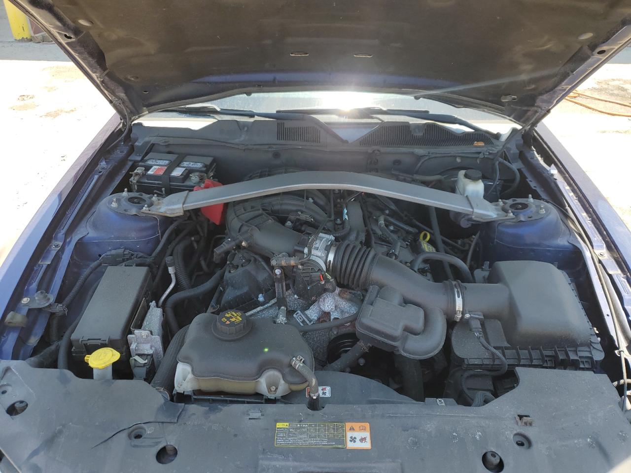 1ZVBP8EM6C5221105 2012 Ford Mustang