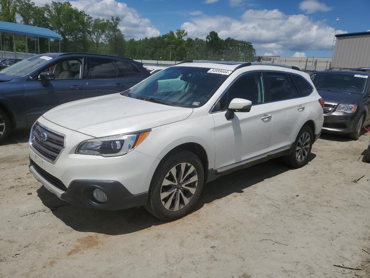 4S4BSETC3H3343798 2017 Subaru Outback Touring