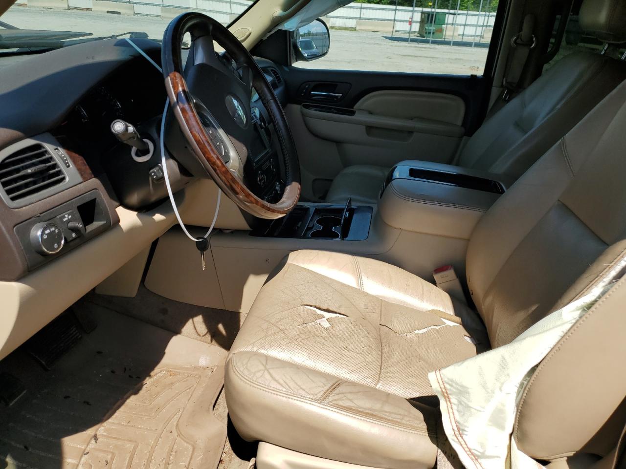 1GKS1EEF2BR213552 2011 GMC Yukon Denali