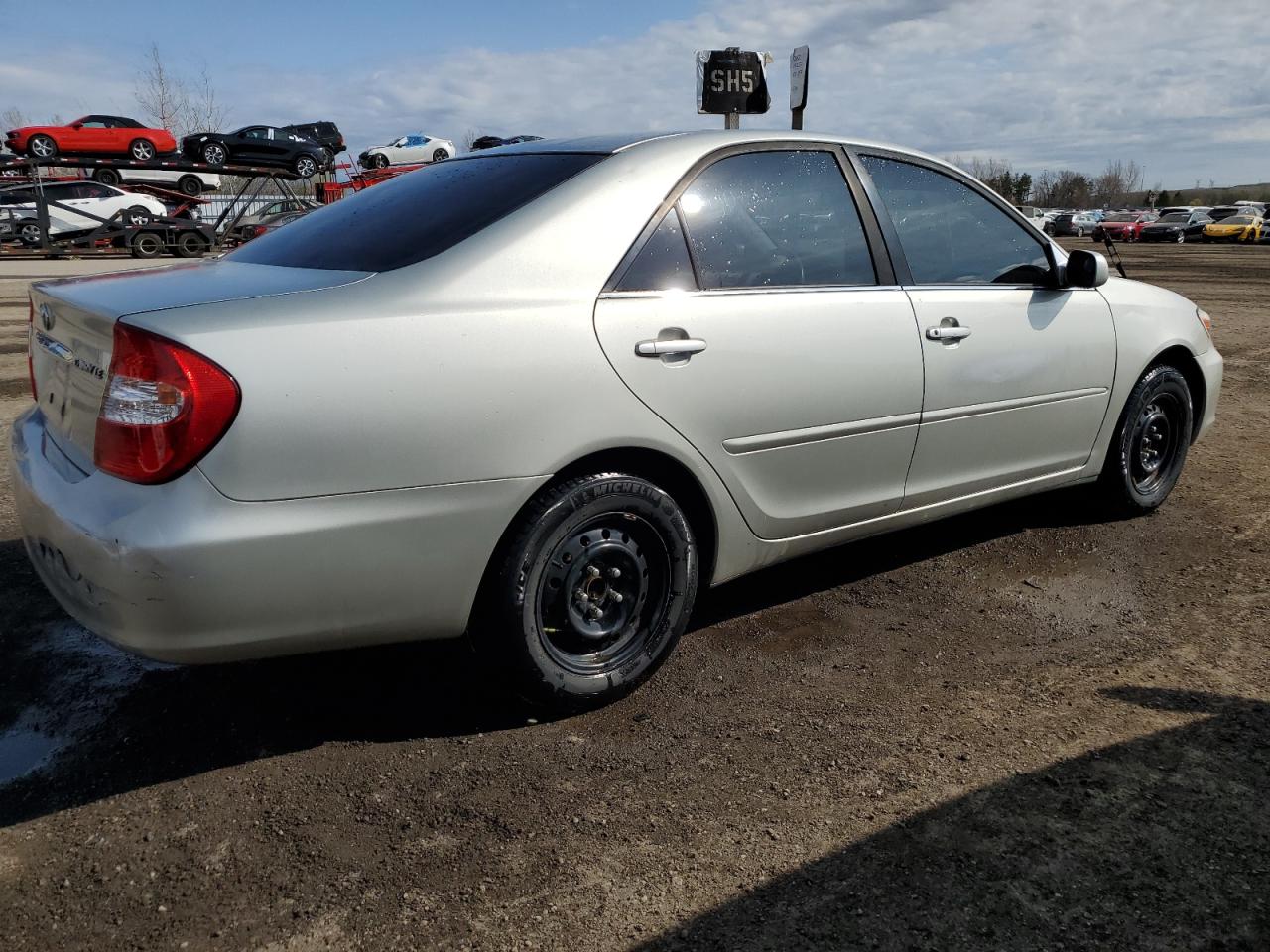 JTDBE32K730235607 2003 Toyota Camry Le