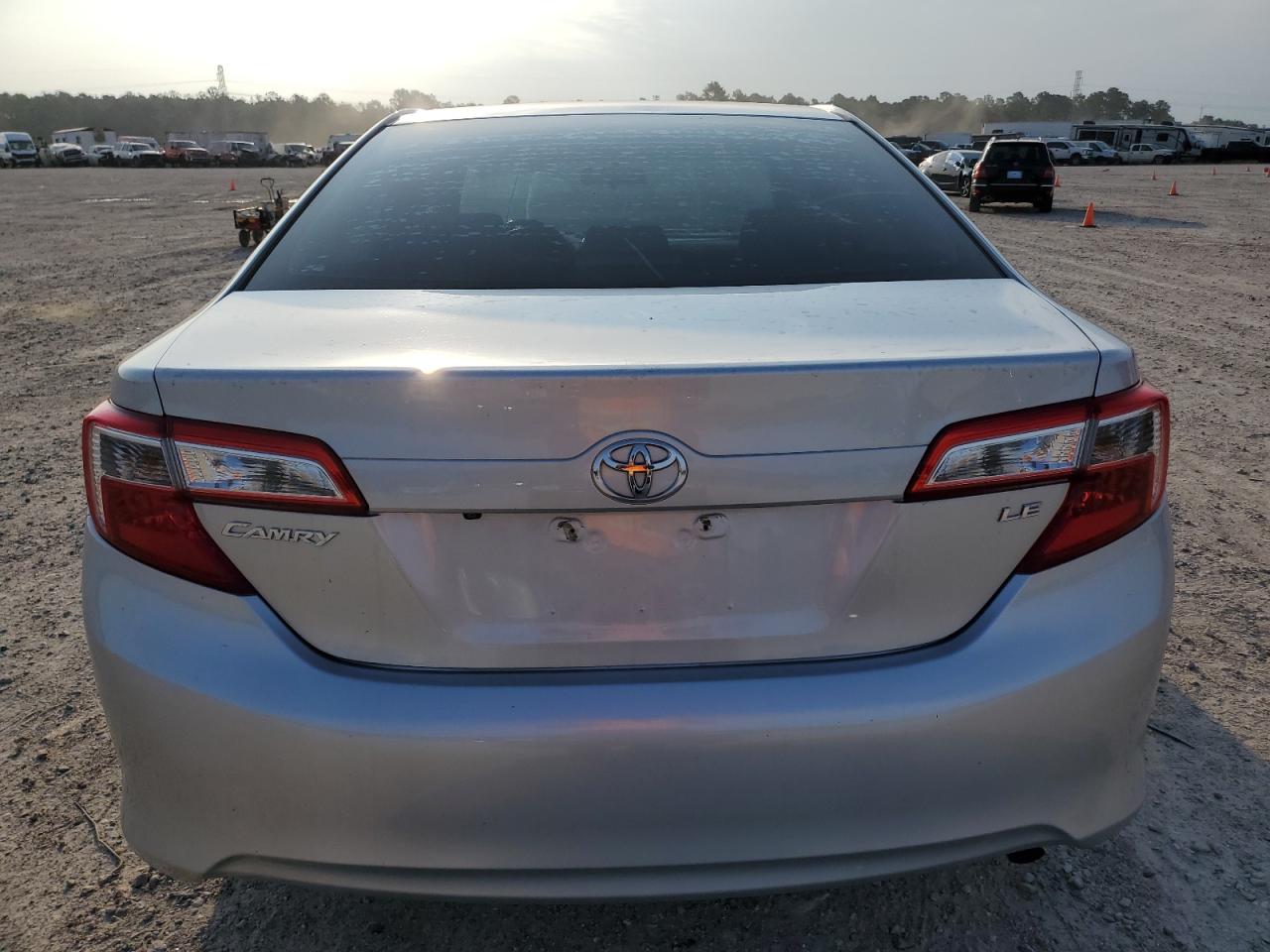 4T4BF1FK8ER444668 2014 Toyota Camry L