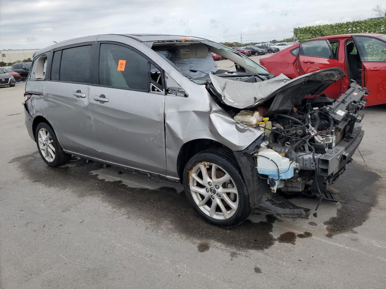 JM1CW2CL5D0157963 2013 Mazda 5