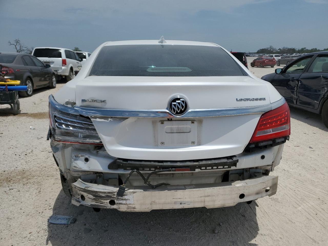 1G4GB5G31GF110435 2016 Buick Lacrosse