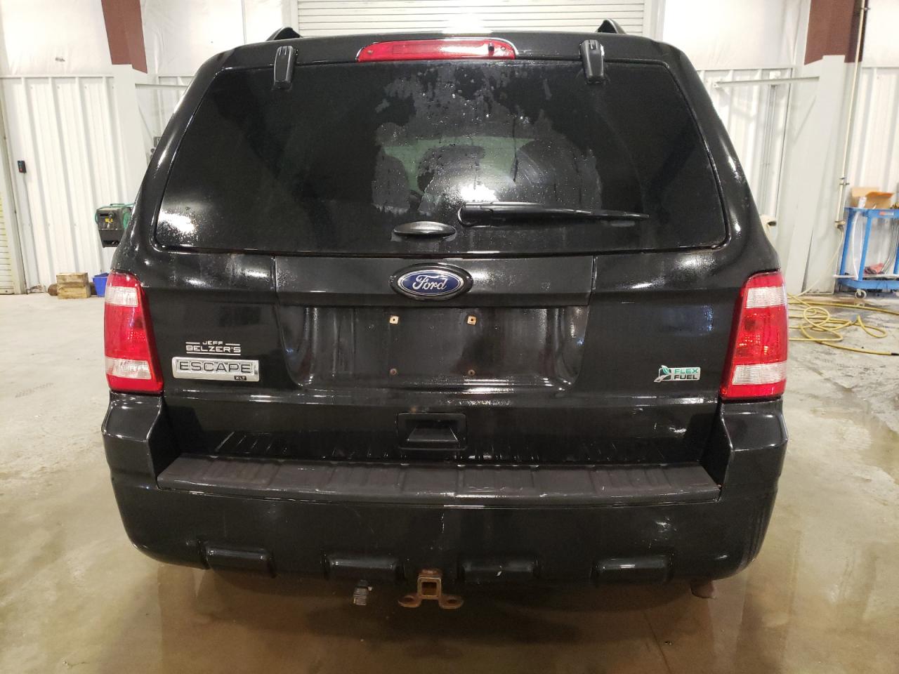 1FMCU9DG8BKC63563 2011 Ford Escape Xlt