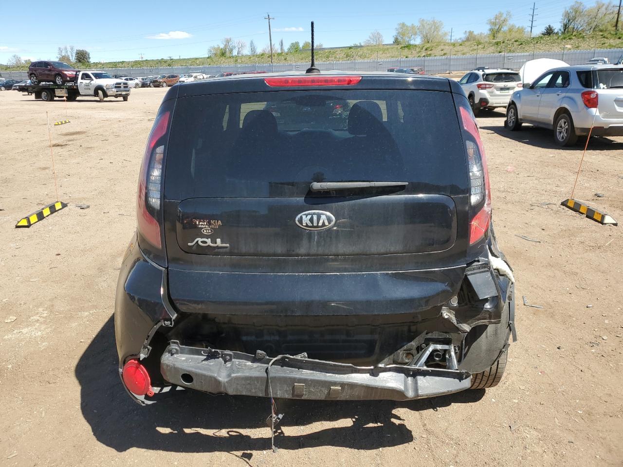 KNDJN2A22G7318334 2016 Kia Soul