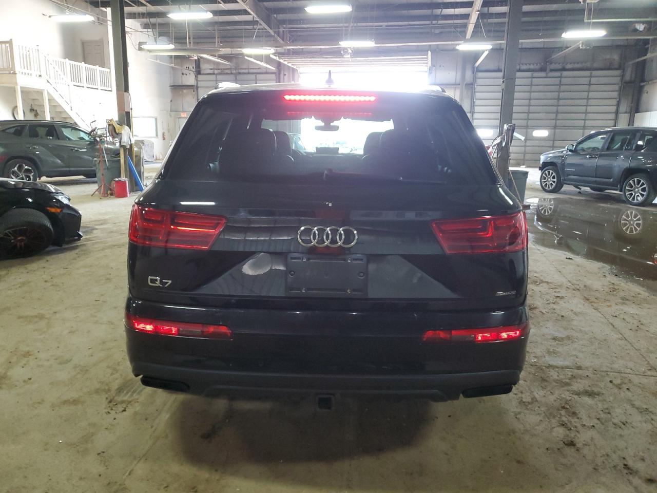 WA1VAAF7XKD047362 2019 Audi Q7 Prestige