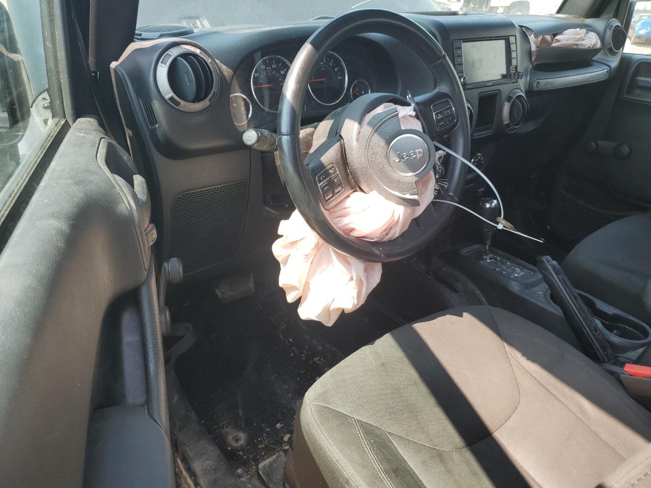 1C4AJWAG8GL132352 2016 Jeep Wrangler Sport