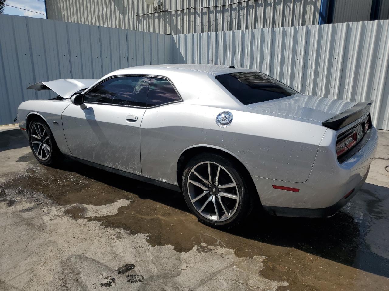 Lot #2576622377 2023 DODGE CHALLENGER