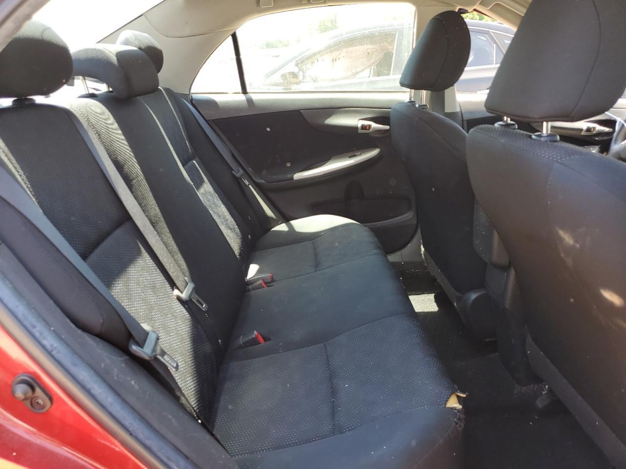 1NXBU4EE1AZ356763 2010 Toyota Corolla Base