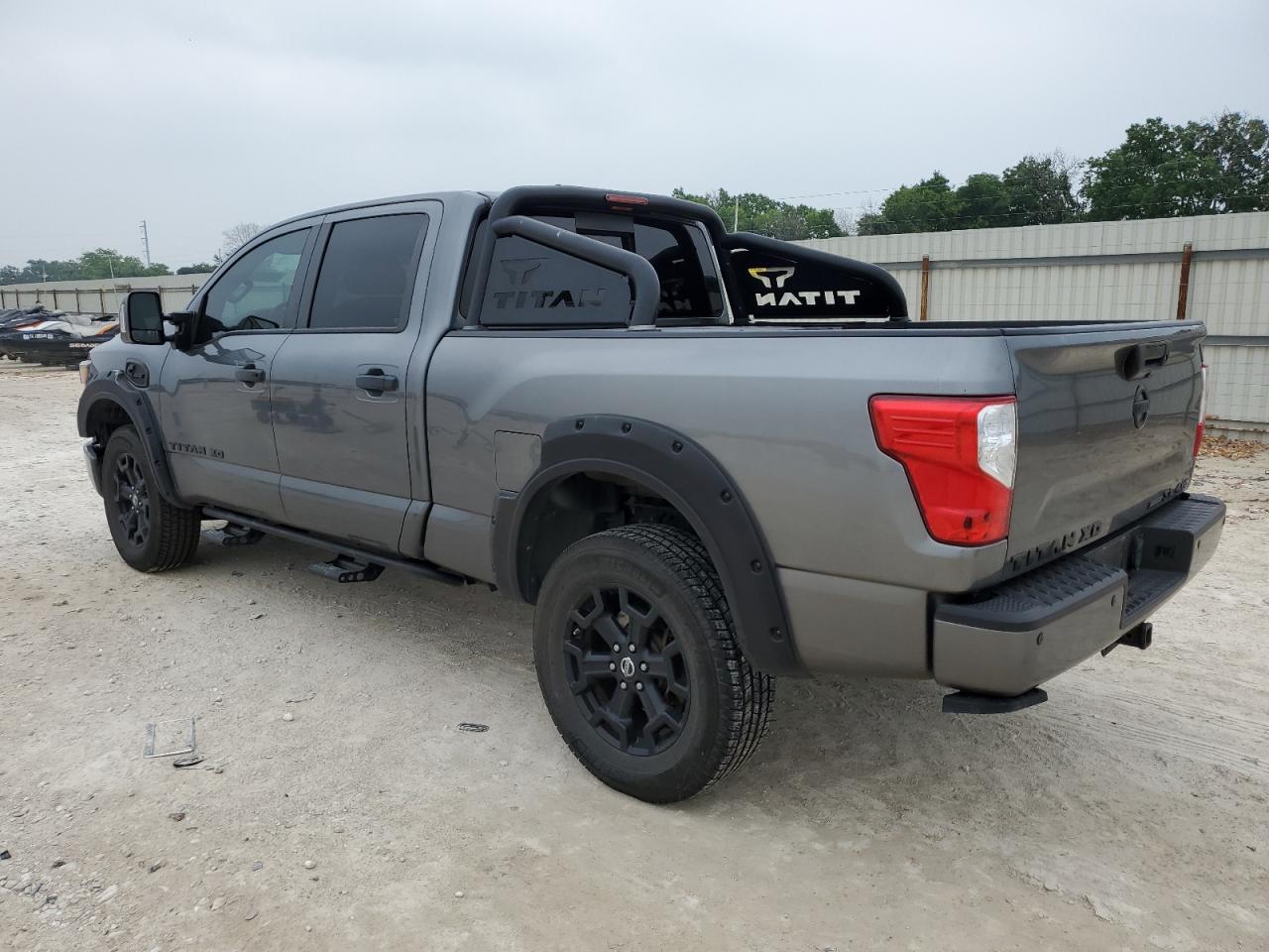 1N6BA1F43KN533582 2019 Nissan Titan Xd Sl