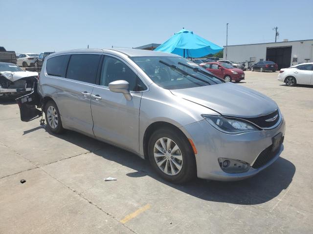 2019 Chrysler Pacifica Touring Plus VIN: 2C4RC1FG1KR569537 Lot: 53655444