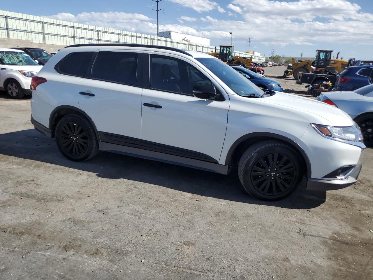 2020 Mitsubishi Outlander Se vin: JA4AD3A3XLZ008944