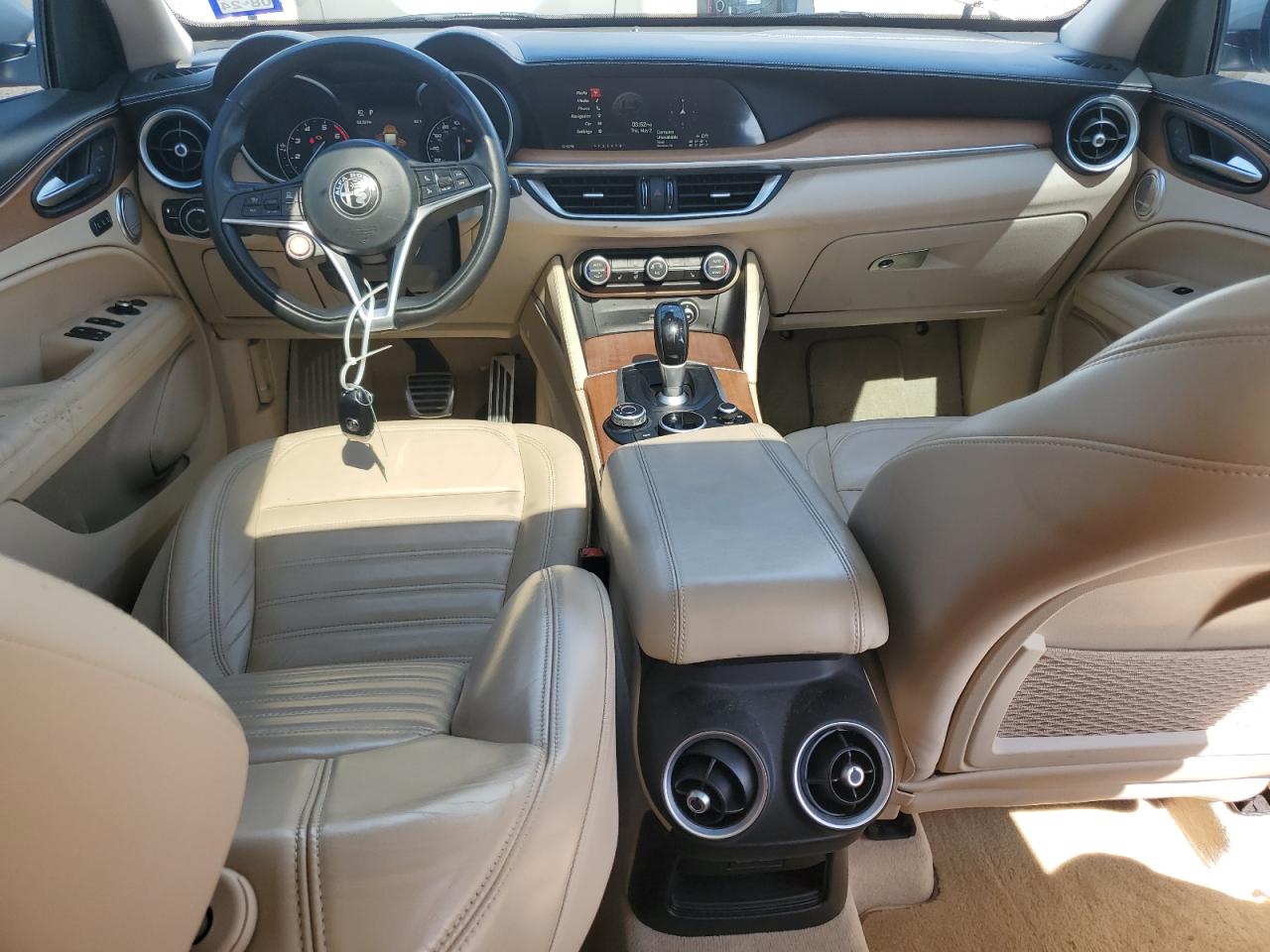 ZASPAKBN6K7C43801 2019 Alfa Romeo Stelvio Ti