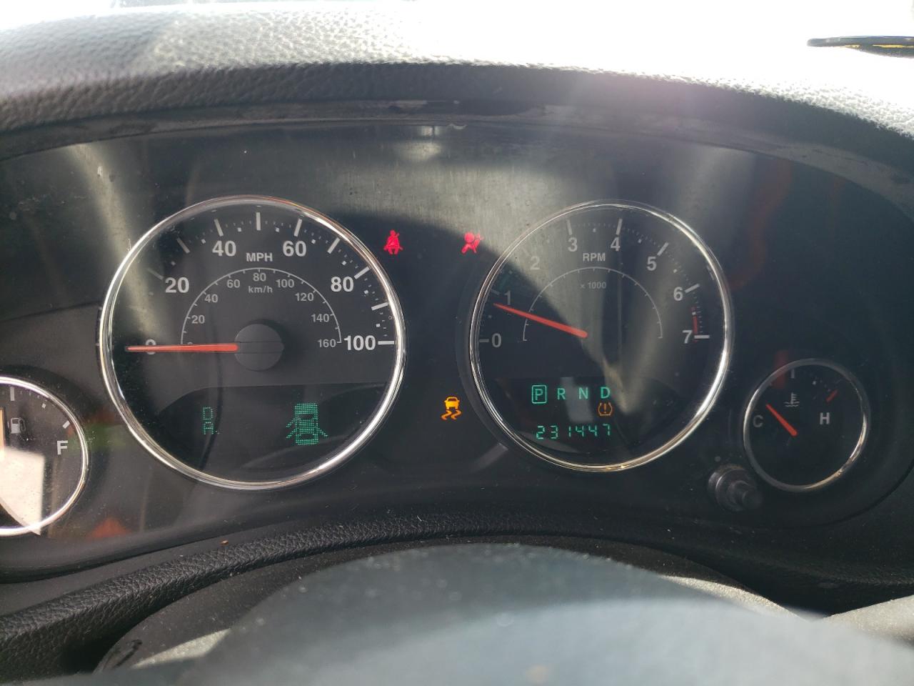 1C4BJWDG2CL110101 2012 Jeep Wrangler Unlimited Sport