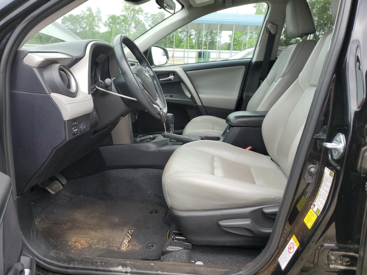 2T3WFREVXHW326428 2017 Toyota Rav4 Xle