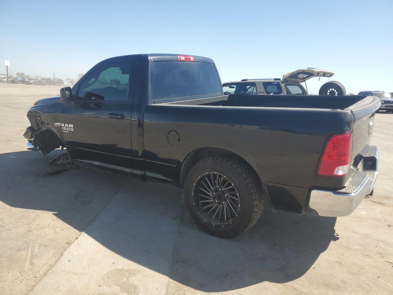 3C6JR6ATXKG722880 2019 Ram 1500 Classic Tradesman