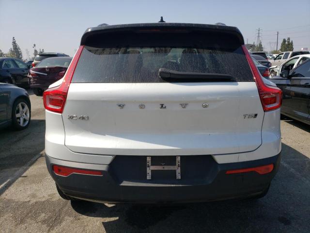 2022 Volvo Xc40 T5 R-Design VIN: YV4162UM4N2749324 Lot: 56346084