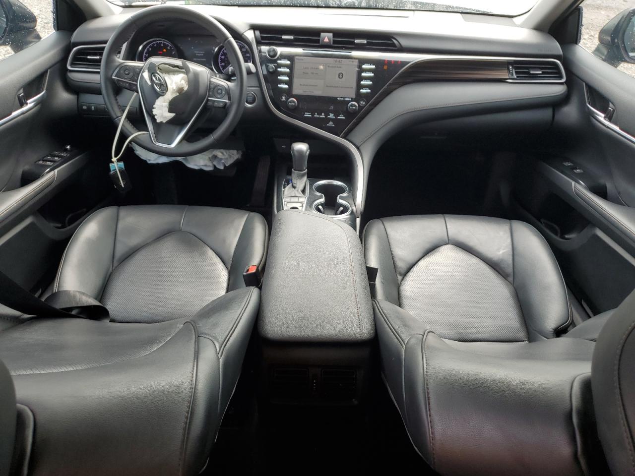 4T1F11AKXLU941932 2020 Toyota Camry Xle