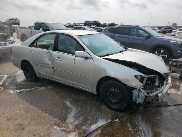 2002 Toyota Camry Le VIN: JTDBE32K620111794 Lot: 55129214