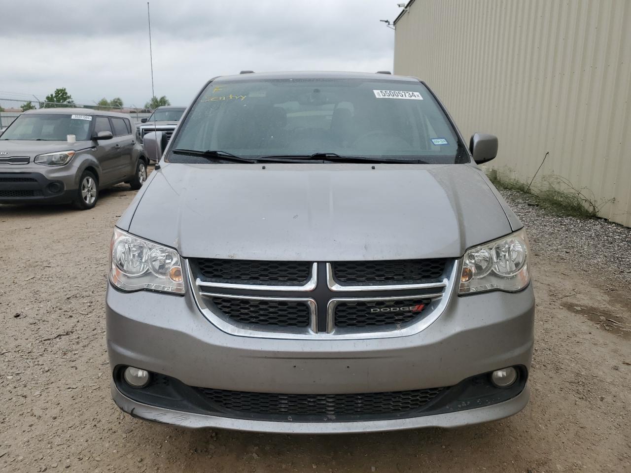 2C4RDGCG0HR696020 2017 Dodge Grand Caravan Sxt