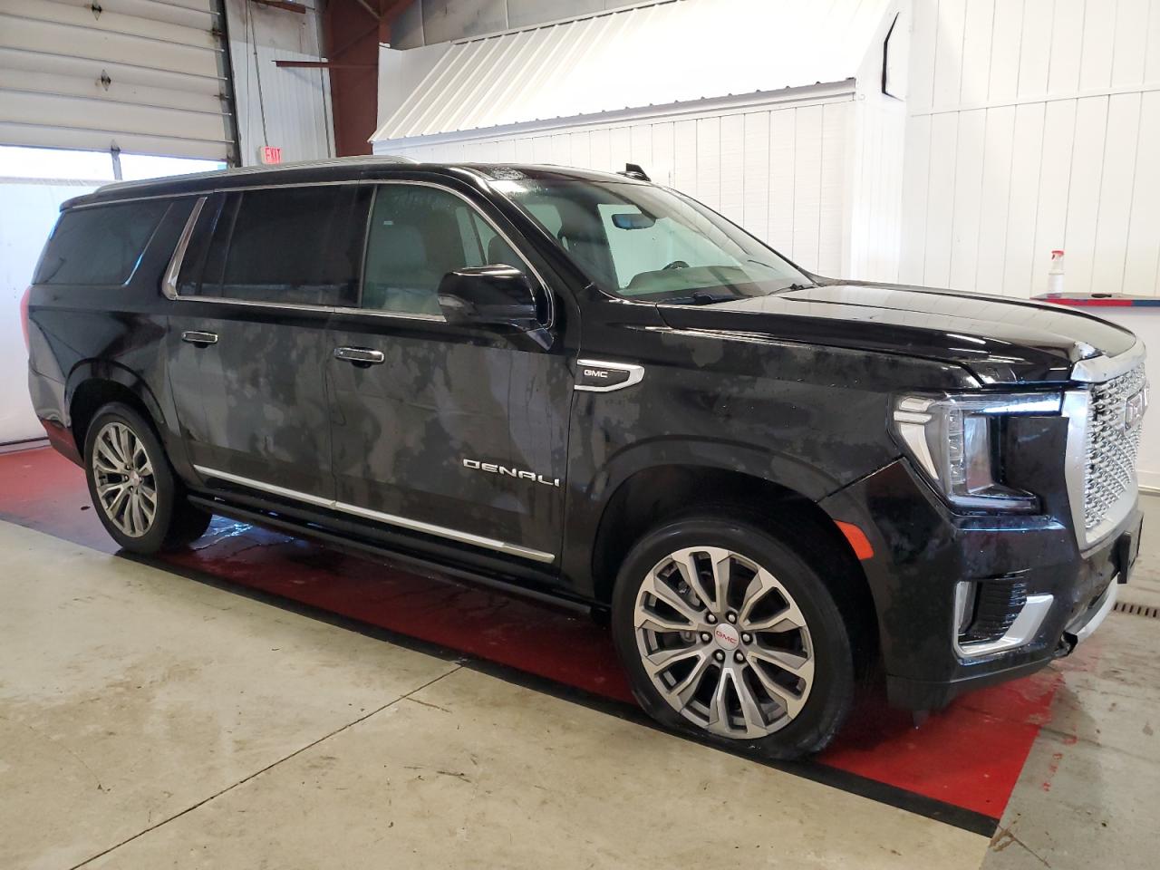 2021 GMC Yukon Xl Denali vin: 1GKS2JKL9MR337871