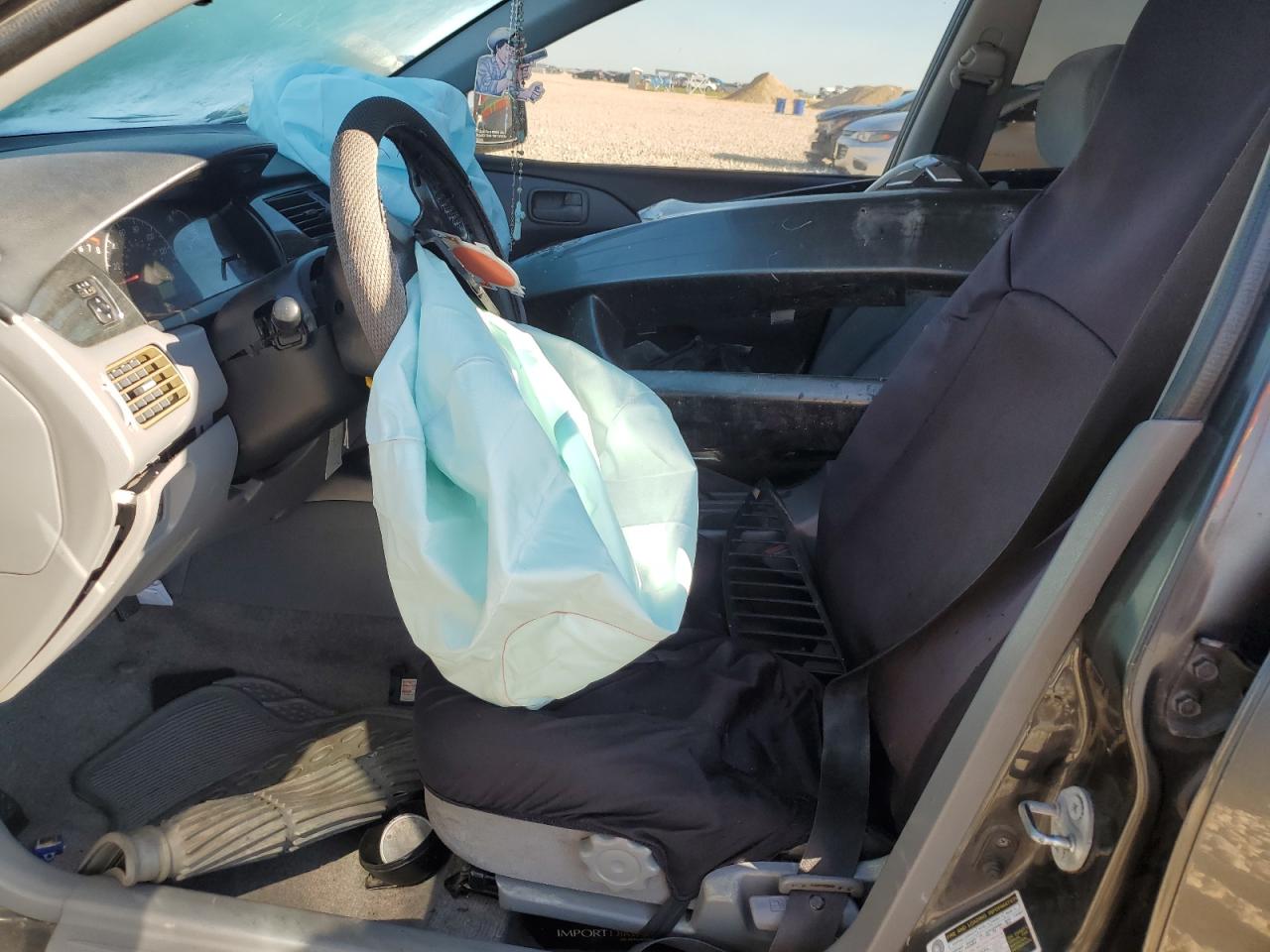 JA3AJ26E04U013358 2004 Mitsubishi Lancer Es