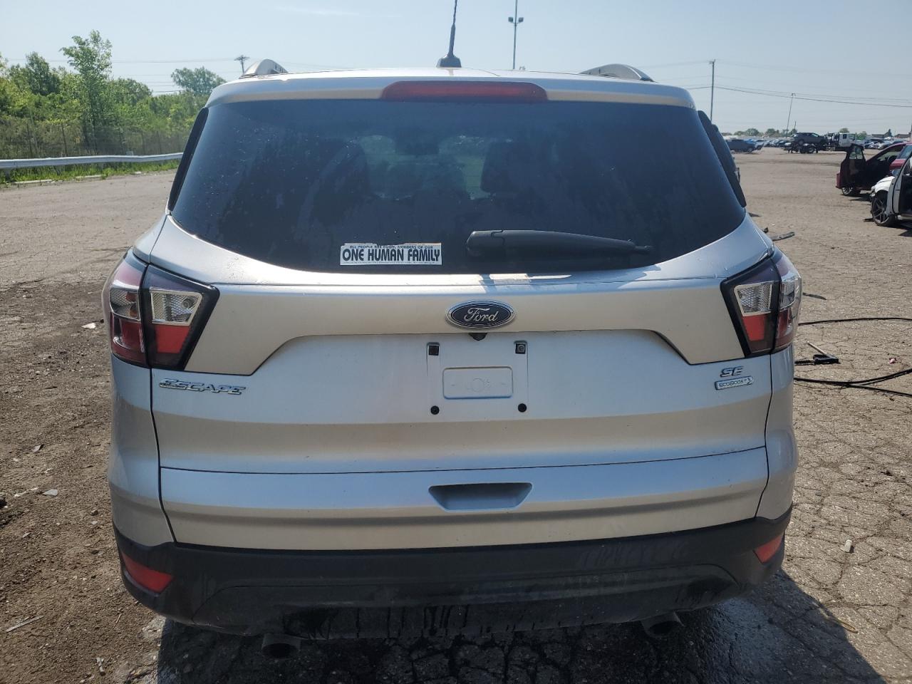 1FMCU0G96HUF11279 2017 Ford Escape Se