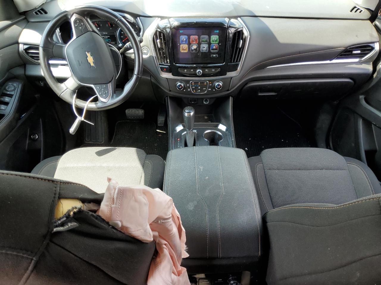 1GNERGKW0KJ128068 2019 Chevrolet Traverse Lt