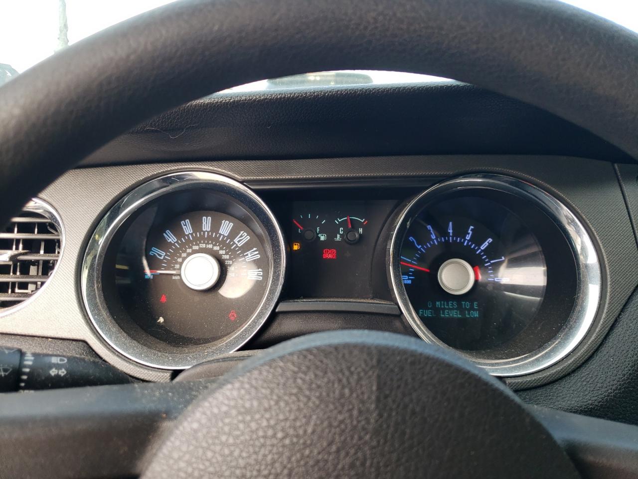 1ZVBP8AM1C5249481 2012 Ford Mustang