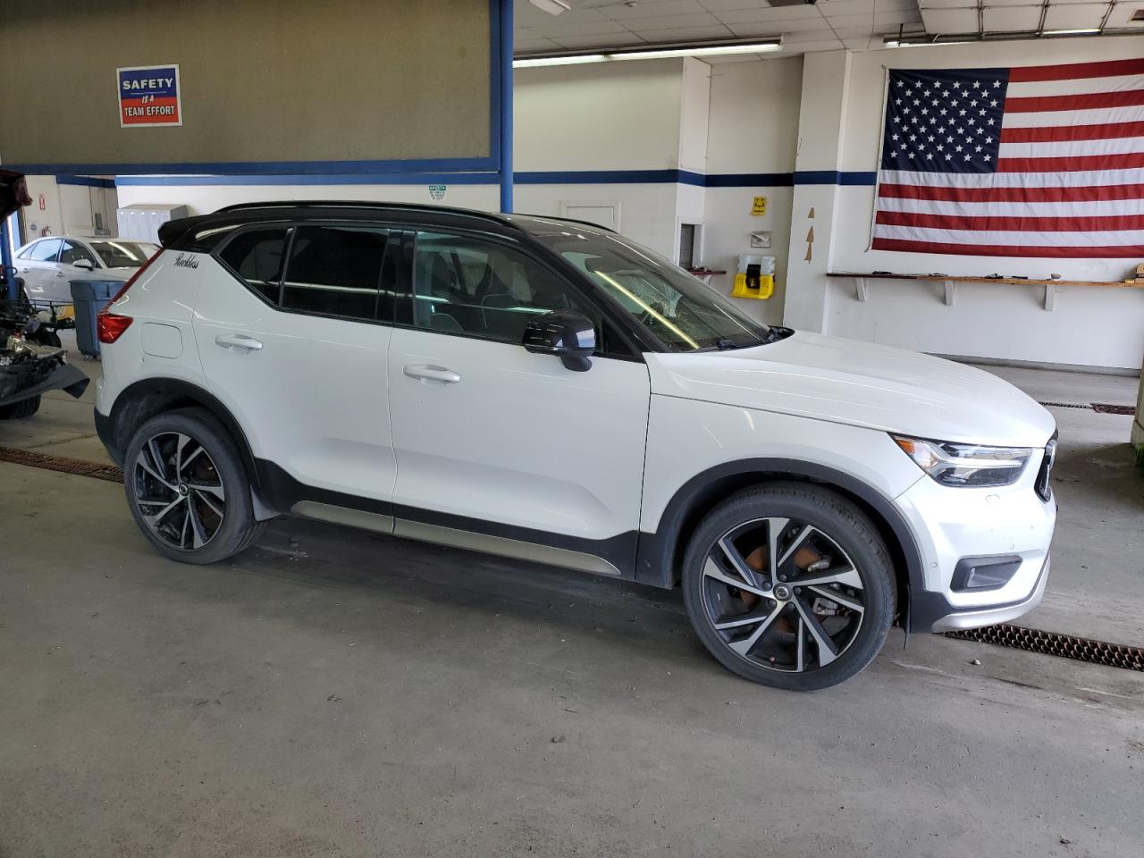 YV4162UM9L2307734 2020 Volvo Xc40 T5 R-Design