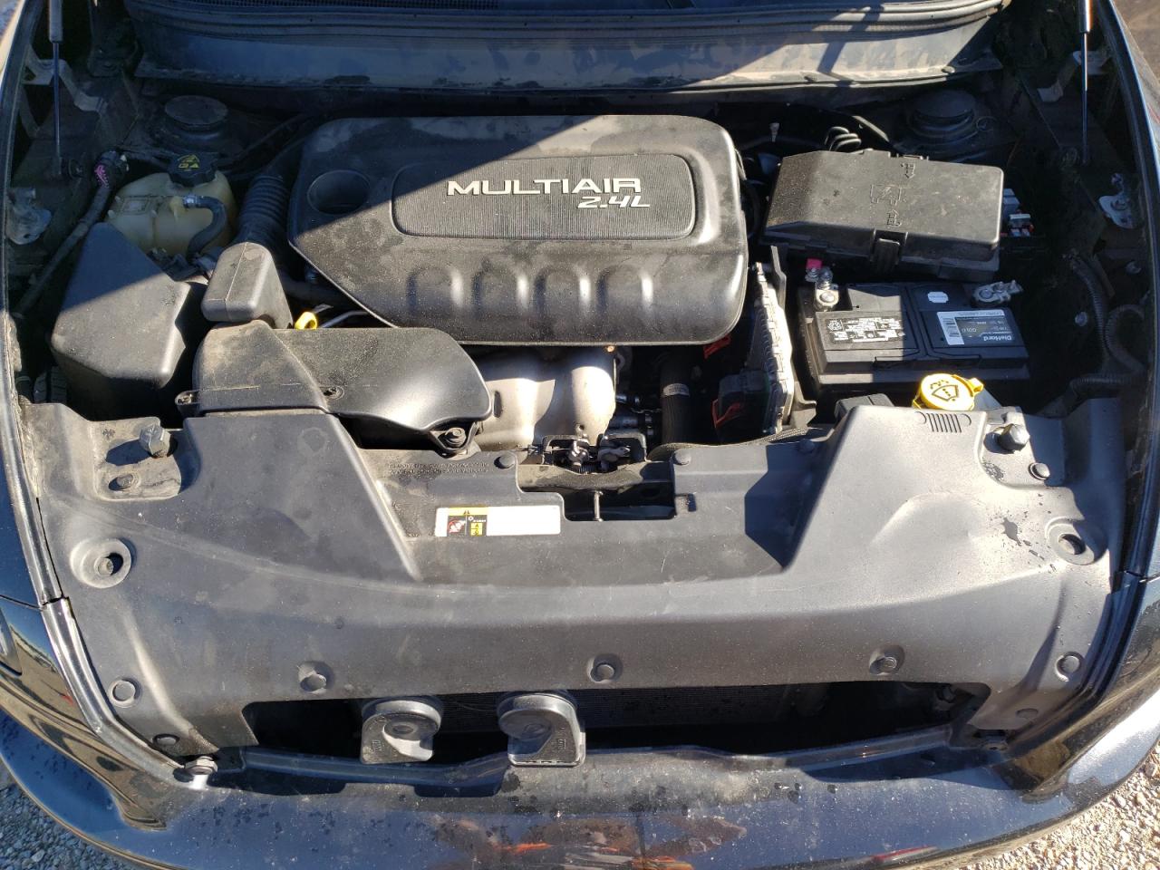 1C4PJLAB2FW690112 2015 Jeep Cherokee Sport