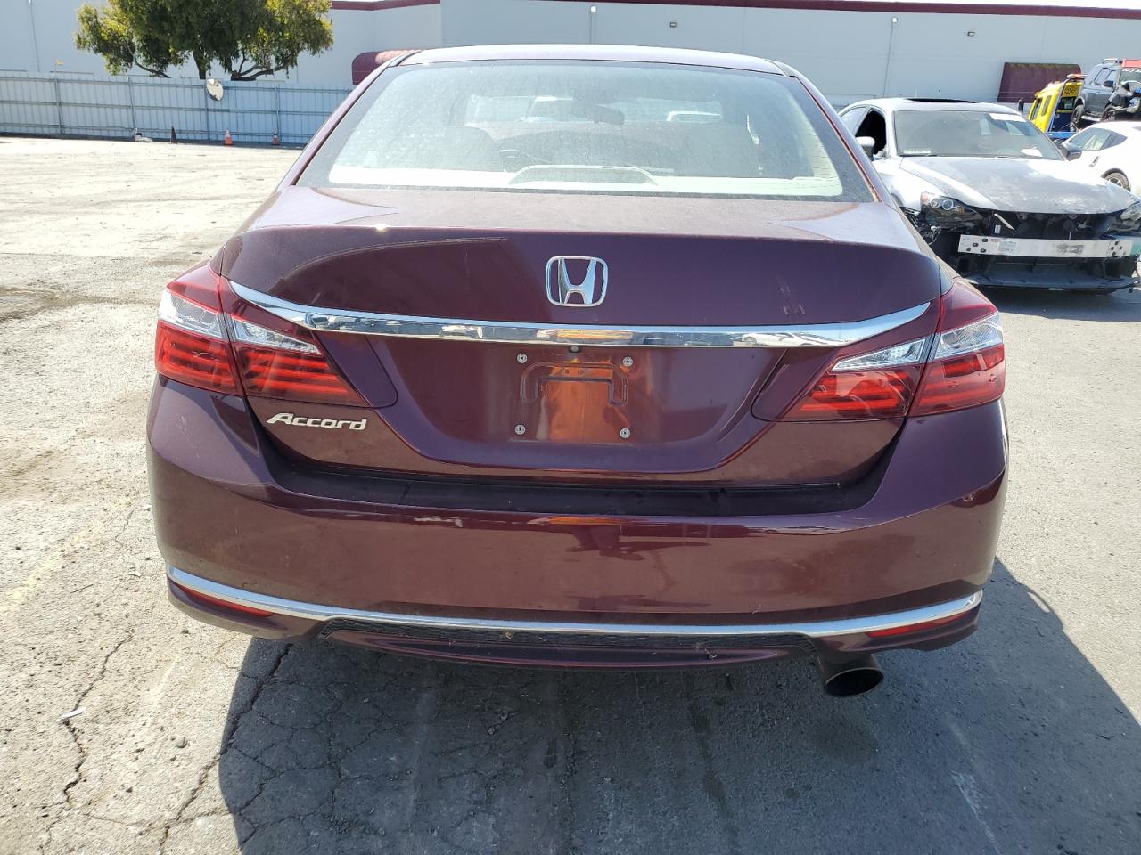 1HGCR2F34HA098568 2017 Honda Accord Lx