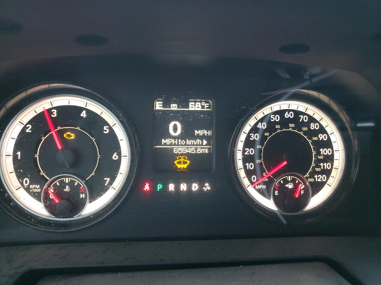 1C6RR6FGXJS324865 2018 Ram 1500 St