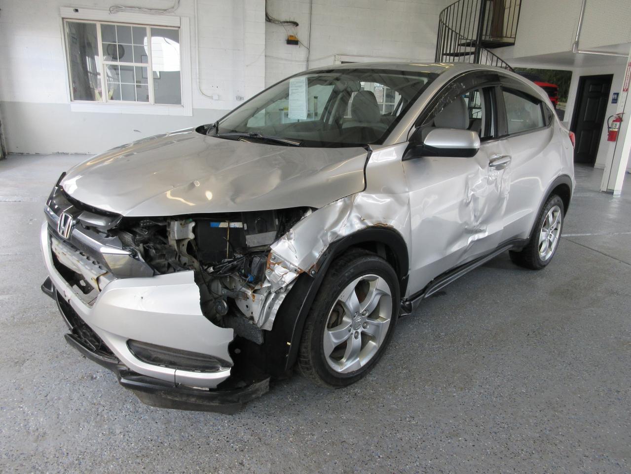 3CZRU6H3XGM719500 2016 Honda Hr-V Lx