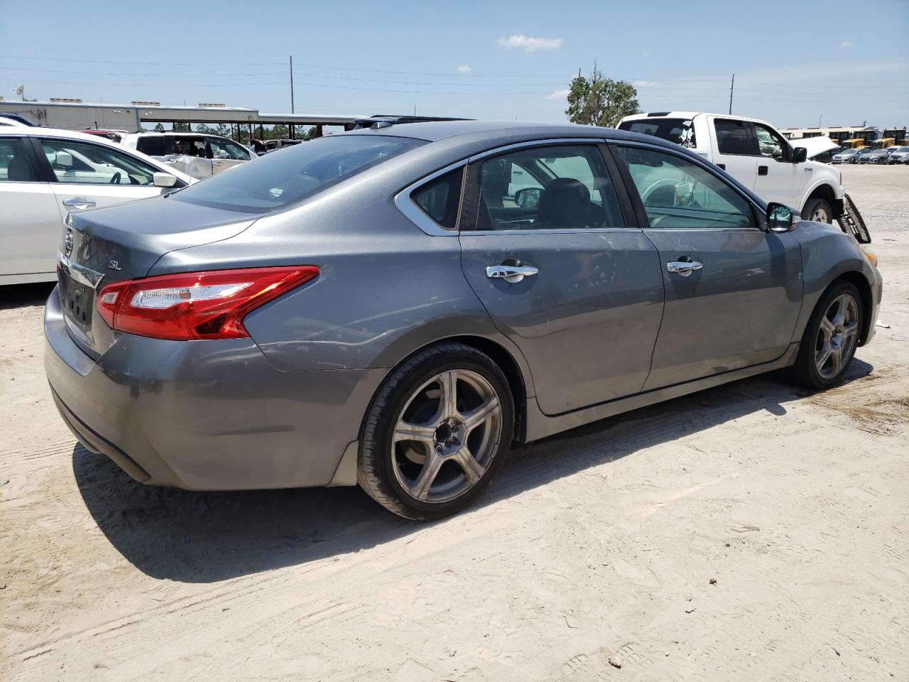 1N4AL3AP2GC159741 2016 Nissan Altima 2.5