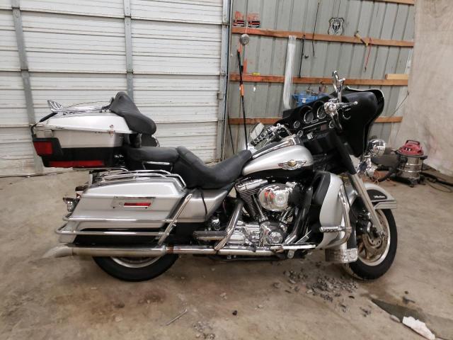 2003 HARLEY-DAVIDSON FLHTCUI AN - 1HD1FCW423Y613465