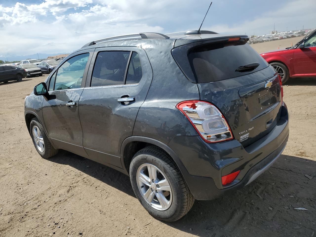 KL7CJPSB6JB556821 2018 Chevrolet Trax 1Lt