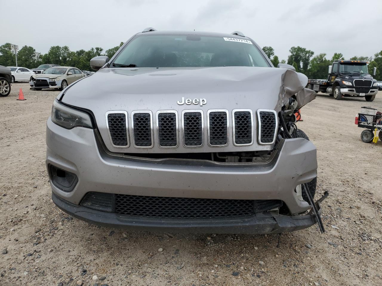 1C4PJLLB0KD395769 2019 Jeep Cherokee Latitude Plus