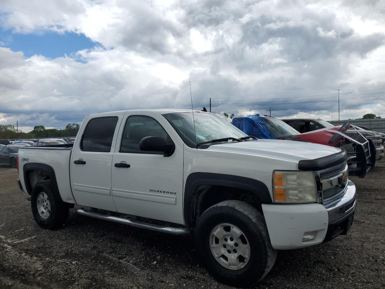 3GCPKSE71DG328507 2013 Chevrolet Silverado K1500 Lt