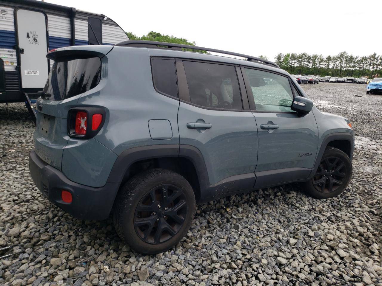 2017 Jeep Renegade Latitude vin: ZACCJBBB1HPF90736