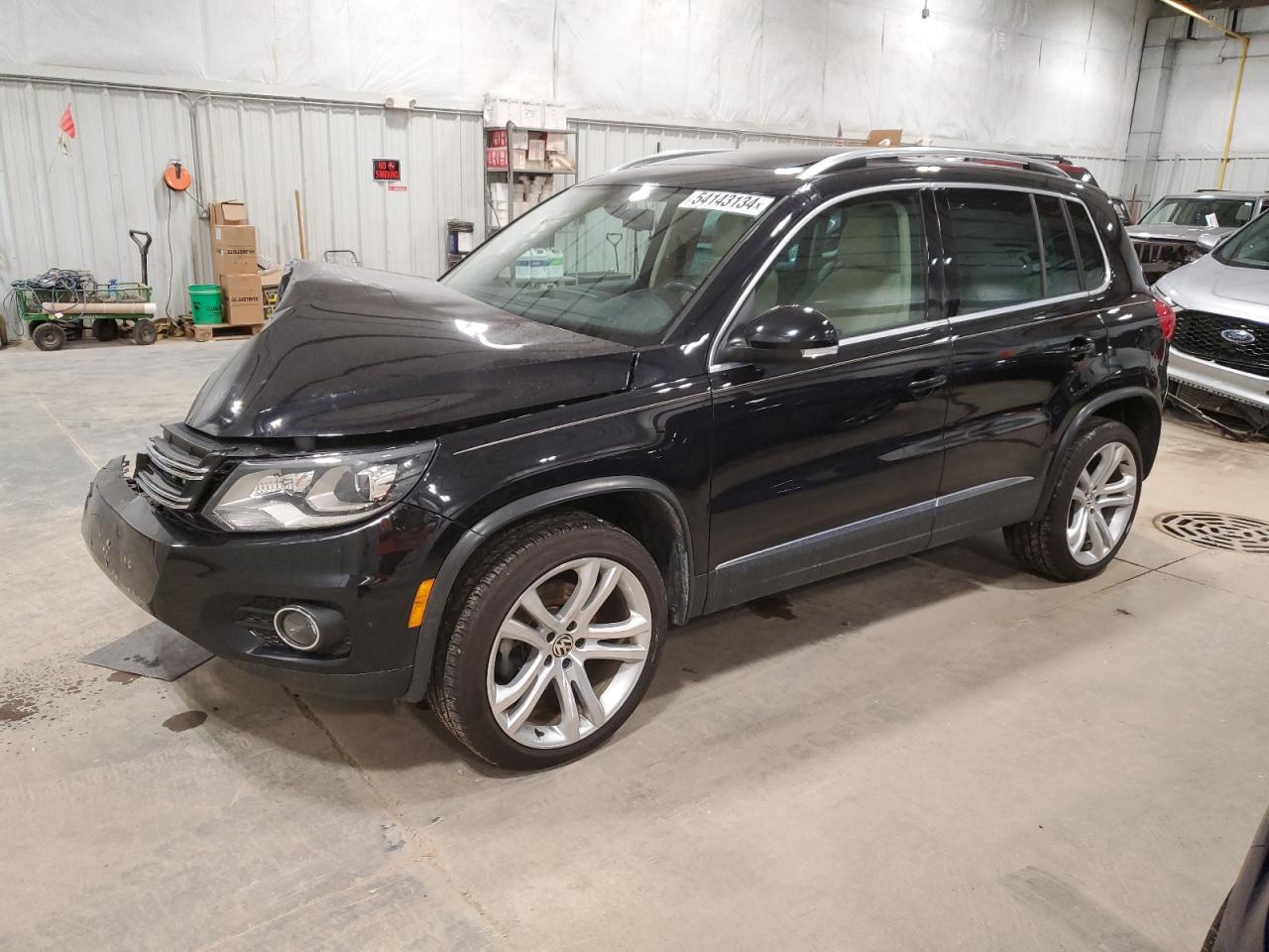 WVGBV7AX4GW616074 2016 Volkswagen Tiguan S