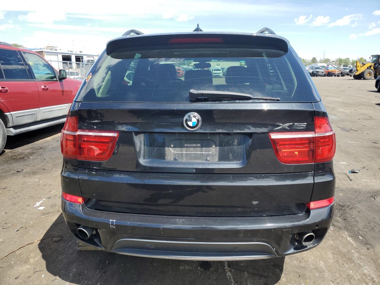 5UXZV4C53BL414946 2011 BMW X5 xDrive35I