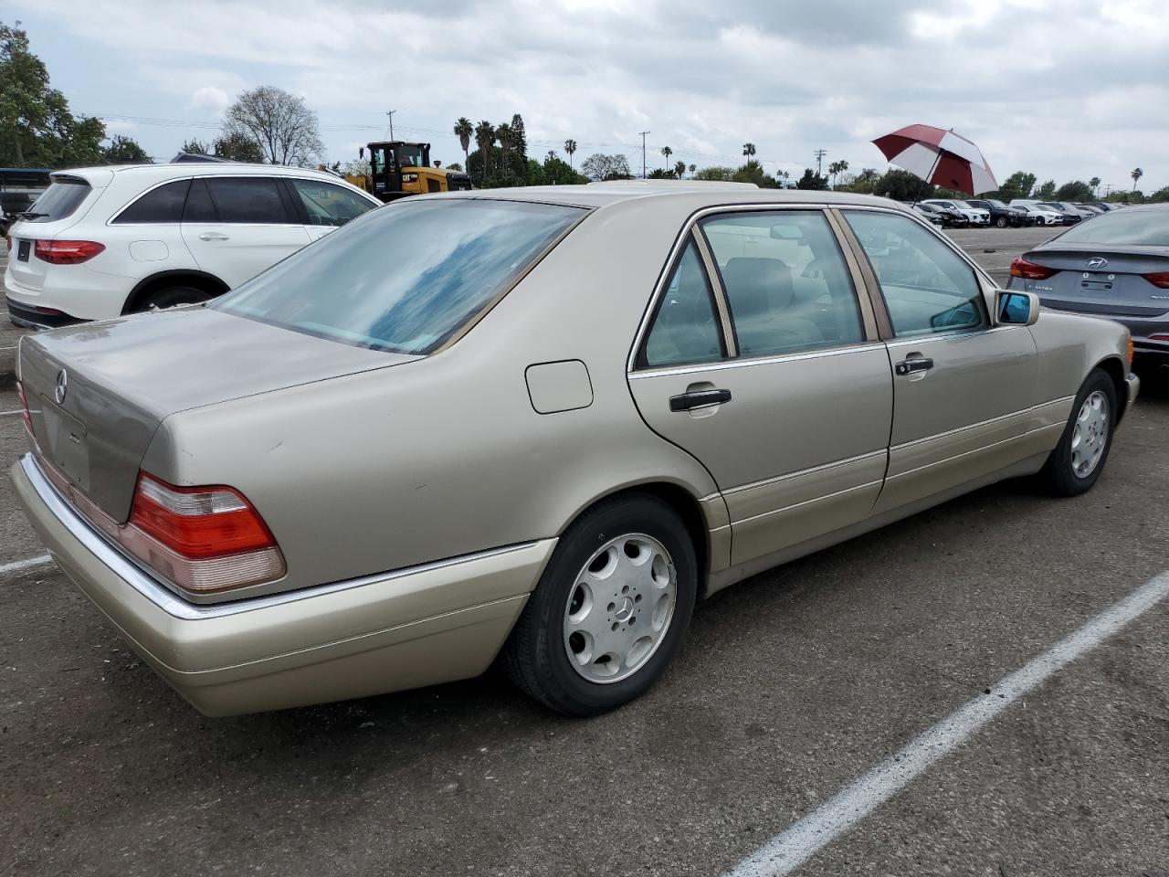 WDBGA33G1VA330512 1997 Mercedes-Benz S 320