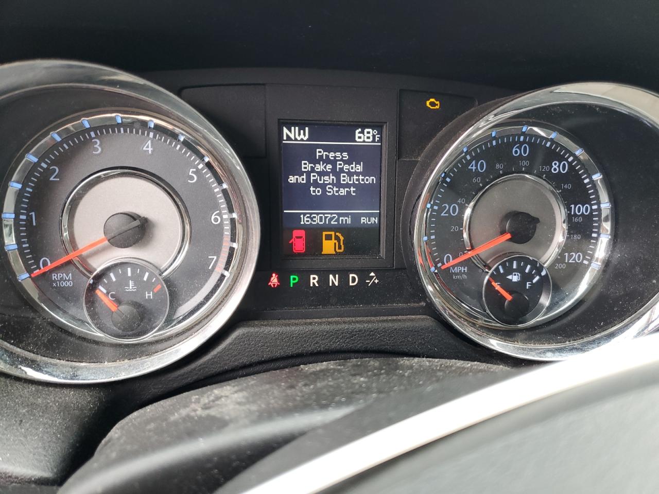 2A4RR8DG8BR804312 2011 Chrysler Town & Country Touring L