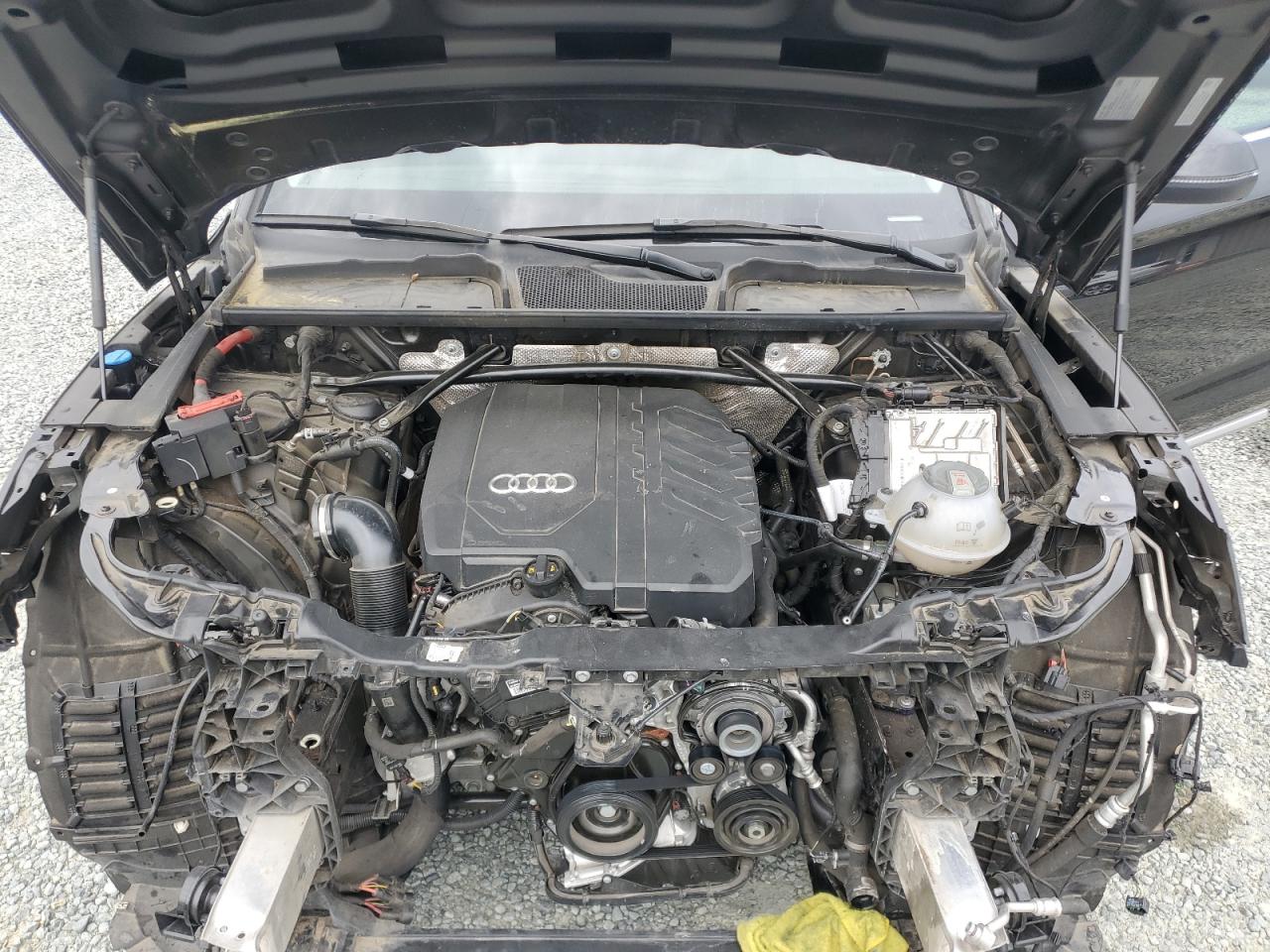 WA1BAAFY8M2132789 2021 Audi Q5 Premium Plus