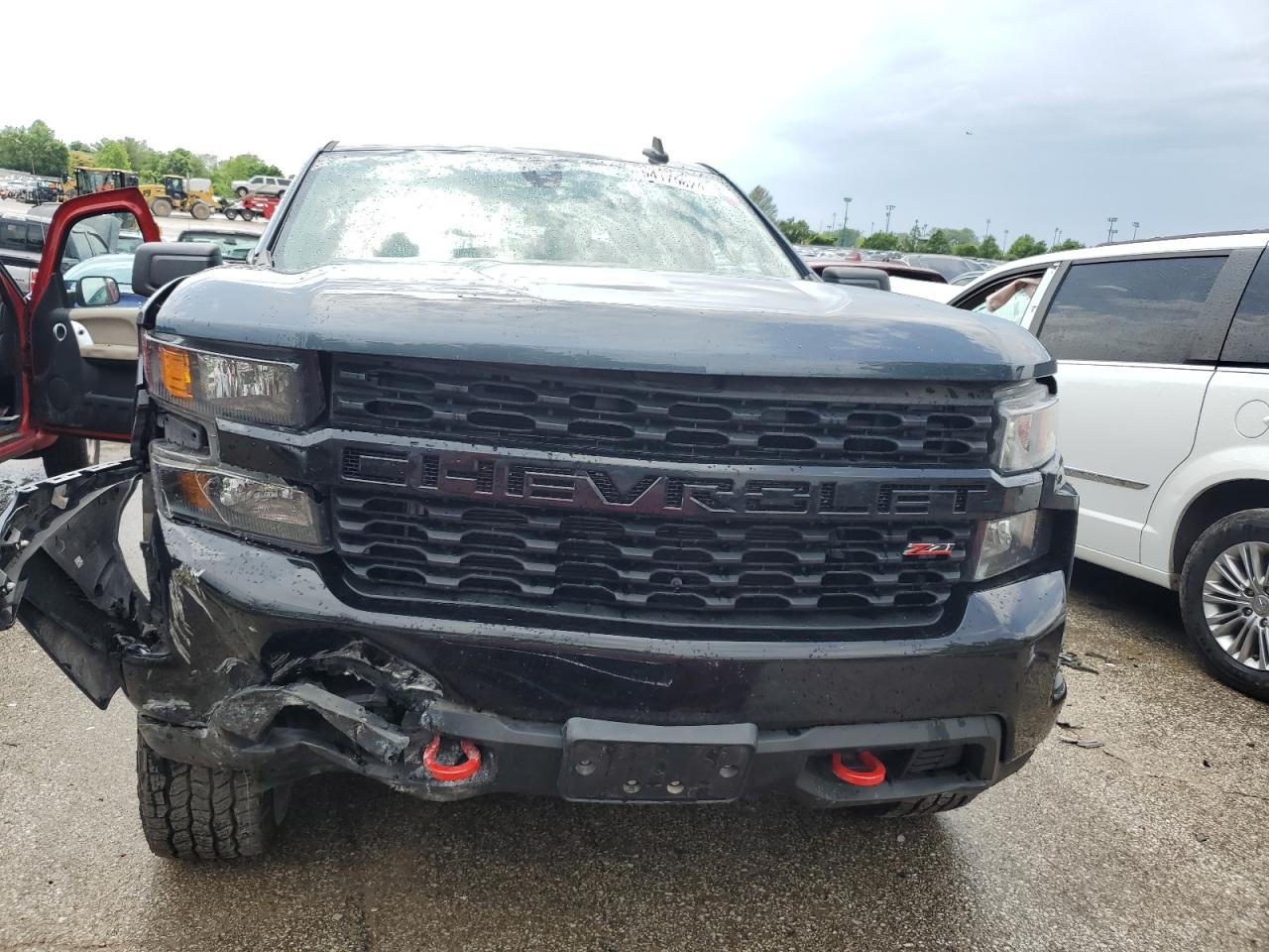 2021 Chevrolet Silverado K1500 Trail Boss Custom vin: 1GCPYCEF8MZ275297