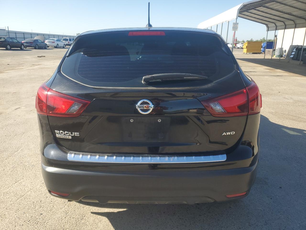 JN1BJ1CR4HW135497 2017 Nissan Rogue Sport S