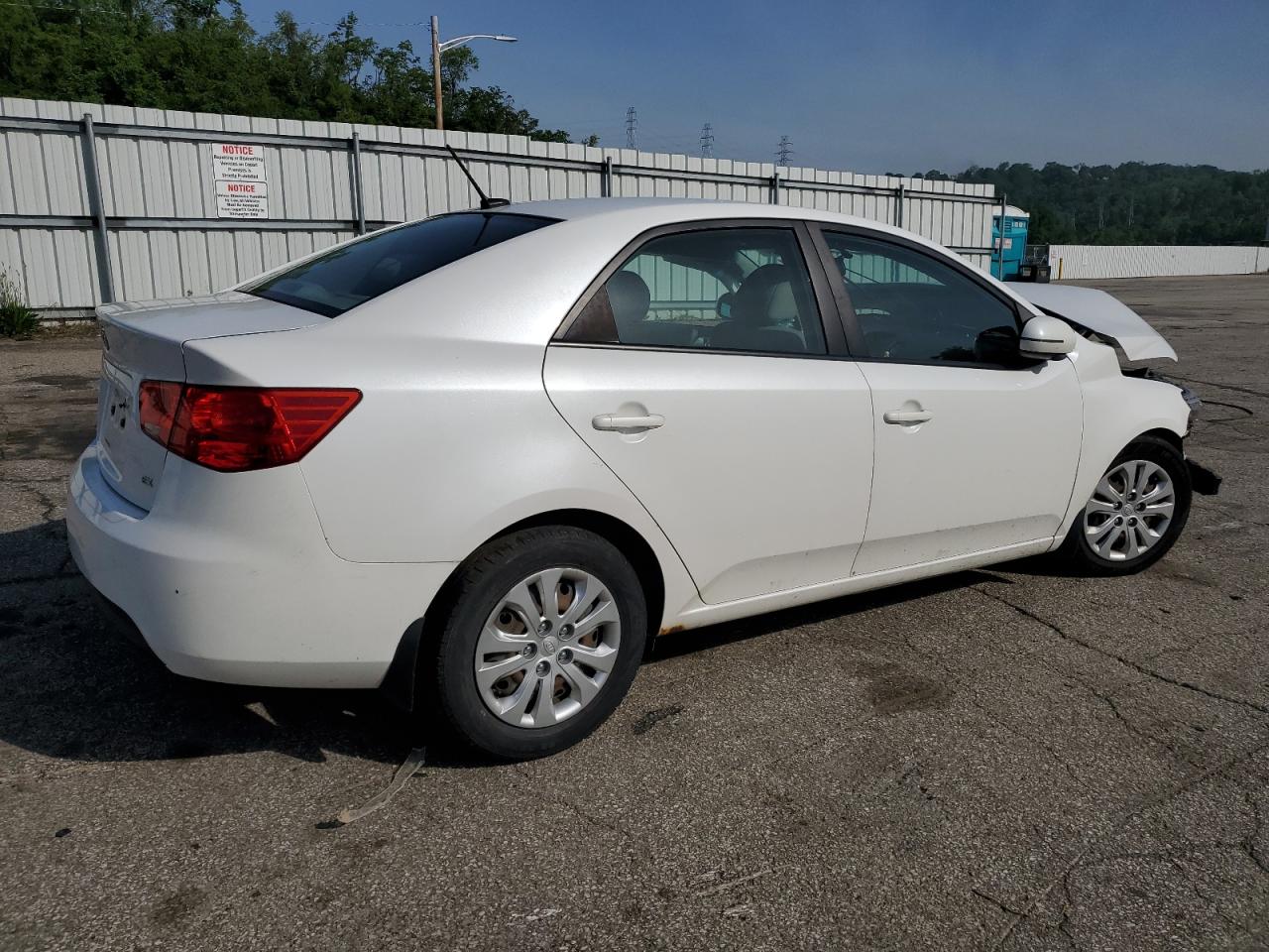 KNAFU4A29D5709537 2013 Kia Forte Ex