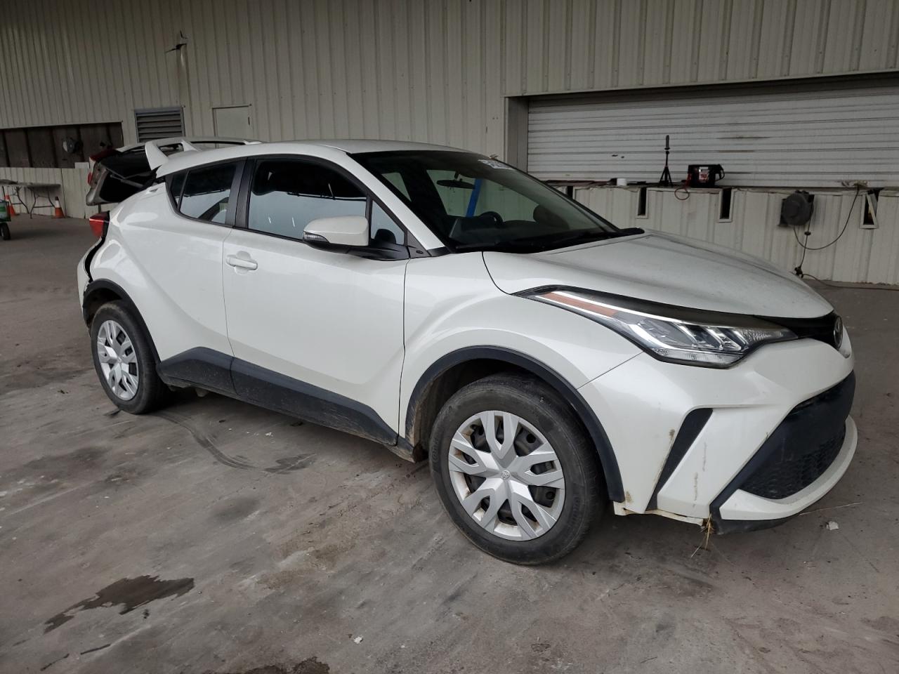 2021 Toyota C-Hr Xle vin: NMTKHMBX7MR121306