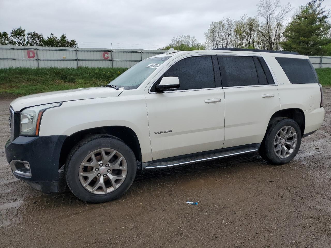 2015 GMC Yukon Slt vin: 1GKS2BKC9FR539294